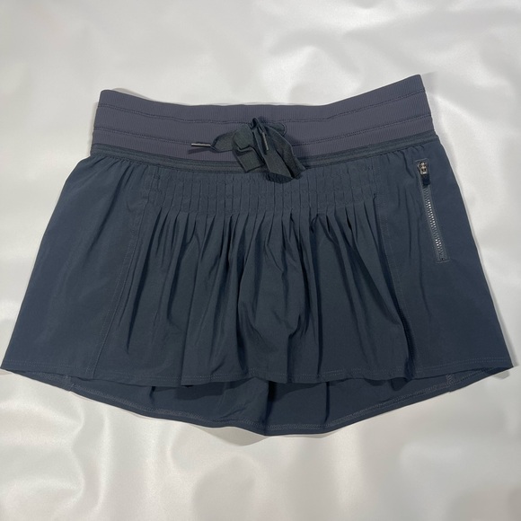 Lululemon Tennis Skirt size 4 - Picture 1 of 10